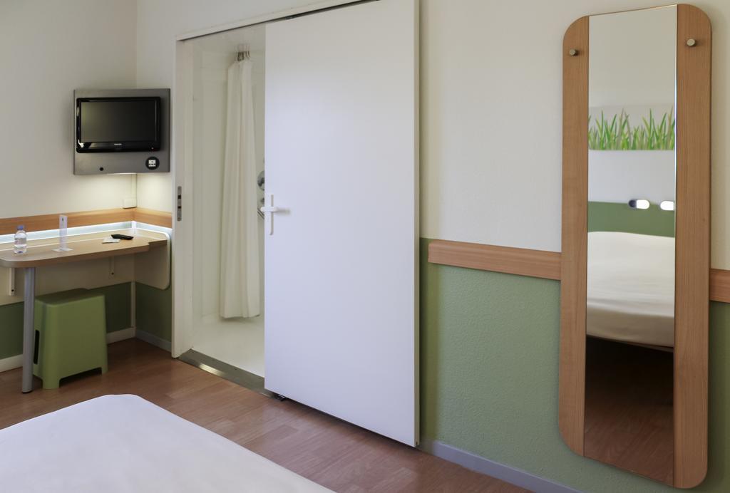 Ibis Budget Castelnaudary - A61 Zewnętrze zdjęcie